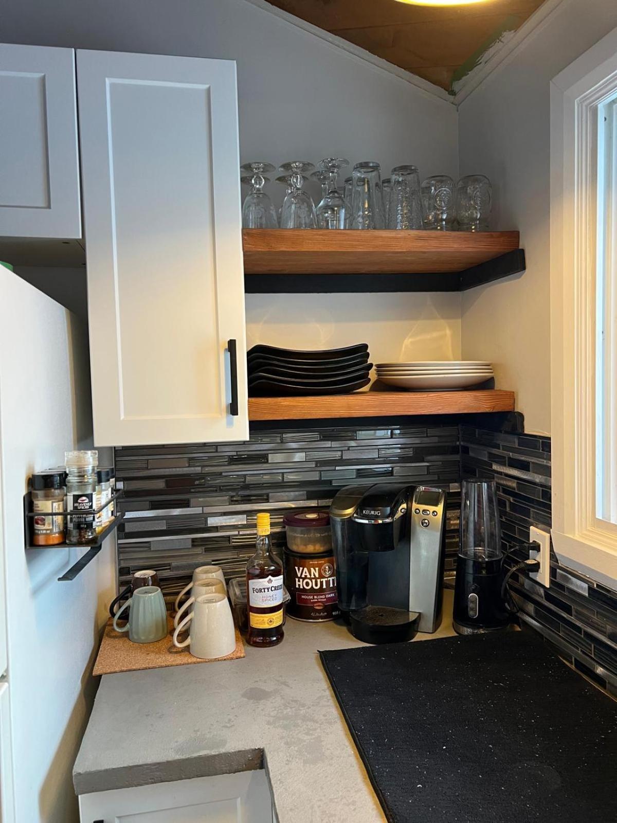 Cozy Chalet Near The Beach Shediac Extérieur photo